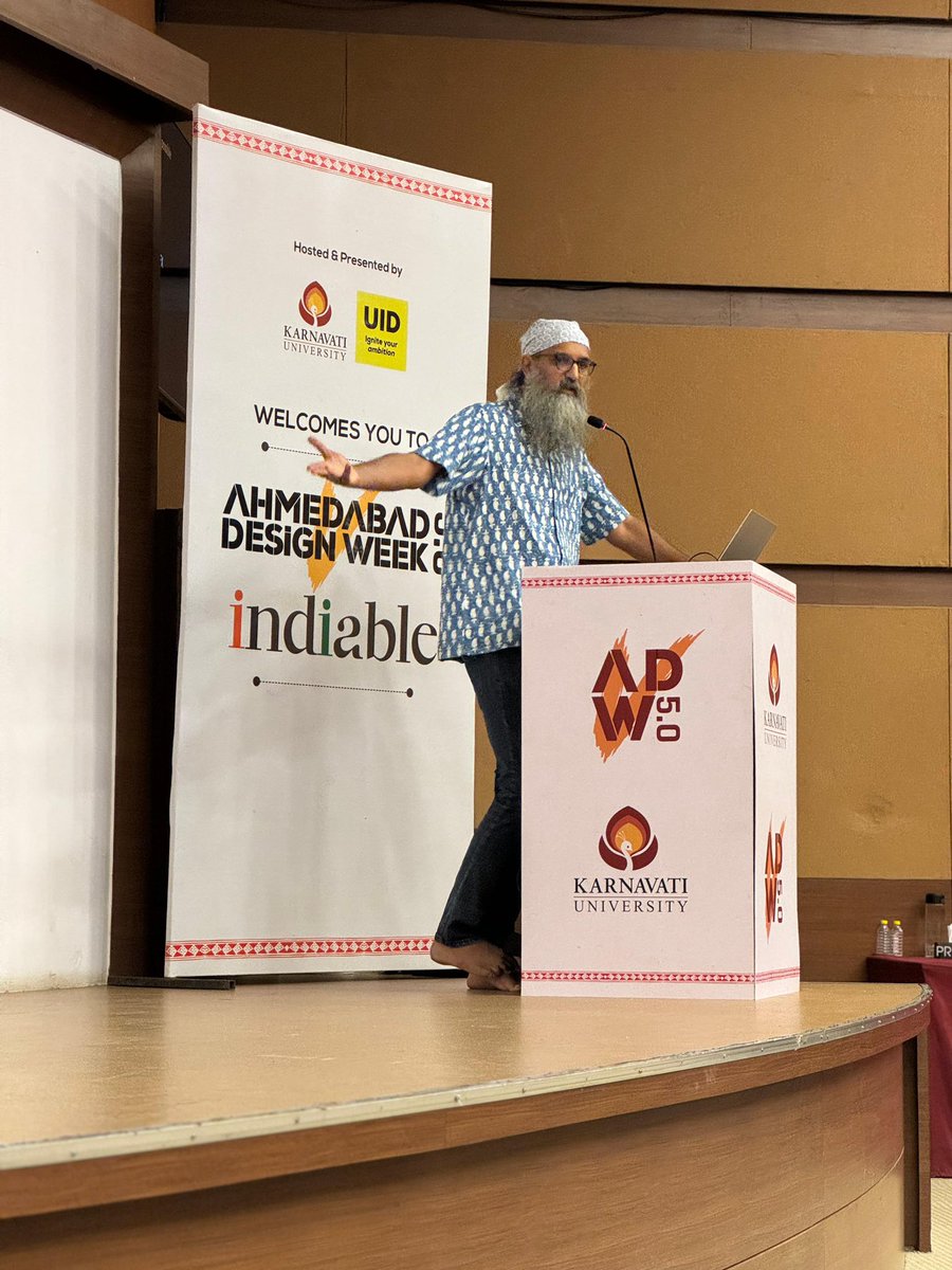 ‘Making the impossible possible’

- Mr. Sanath PC in his speaker session on “Wow Impact” 

#ADW #karnavatiuniversity #speakersession #wowimpact #ItIsPossible #Day3