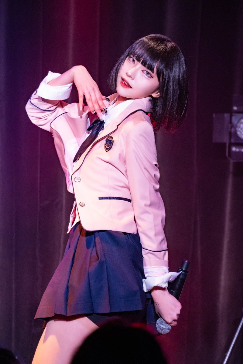 ビジュ良すぎてKpopアイドルかと思った