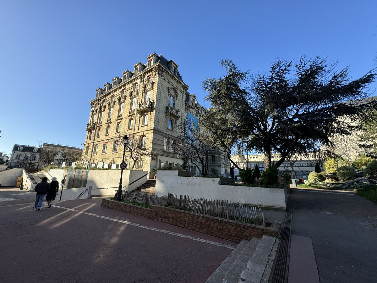 Tompointcom tweet media