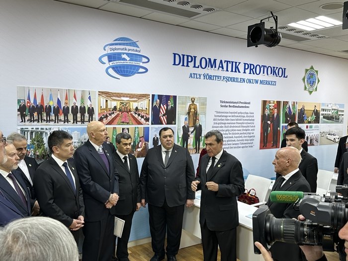 nCa_Ashgabat's tweet photo. #Turkmenistan opens new training center for #diplomaticprotocol to enhance skills and understanding for professionals.
https://t.co/PMxxmo3Vib https://t.co/8biwgmKUig