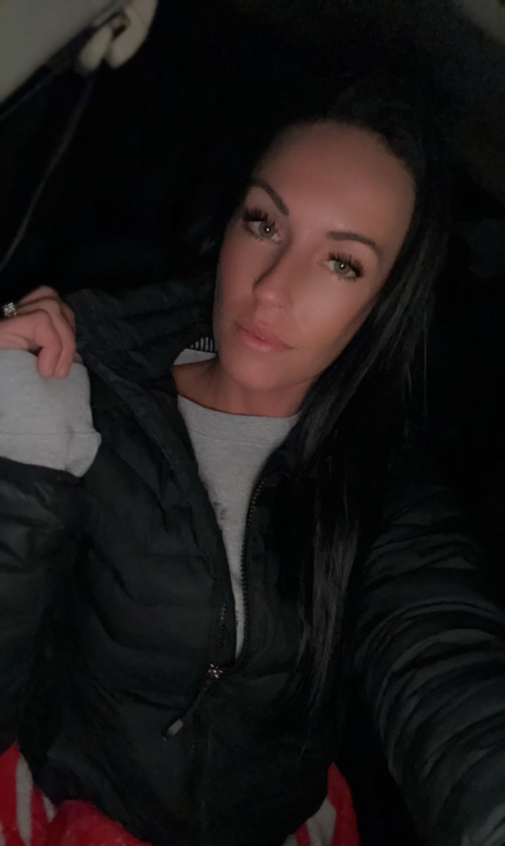 XoxooHazel's tweet photo. back like i never left 😮‍💨😉🖤

https://t.co/uvvjsghYH8

#cute #model #onlyfans #beautiful https://t.co/gSR2Tj9yKB