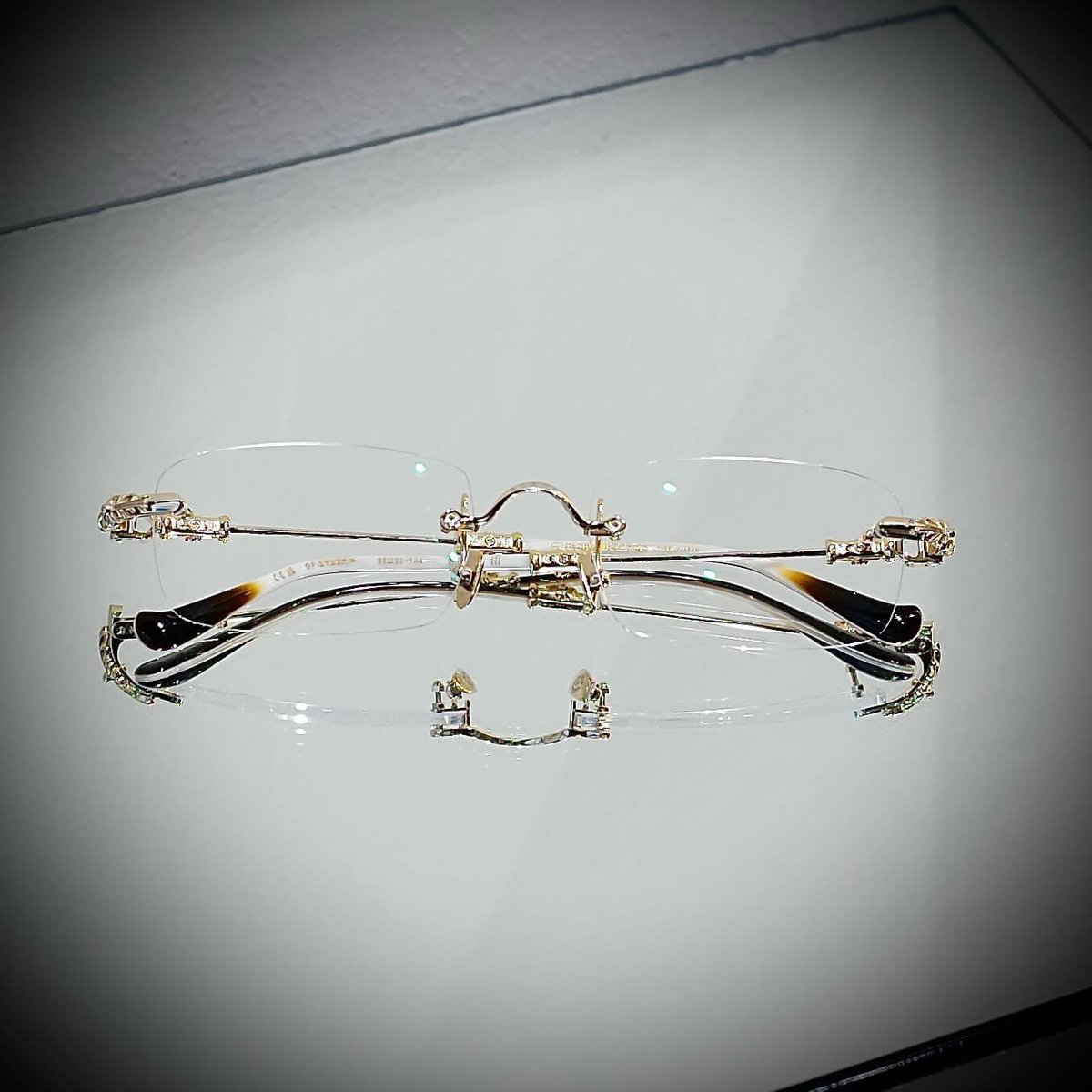 ReddotOpticAndy's tweet photo. Chrome Hearts Pills #reddotoptic https://t.co/E3gcAflvVk