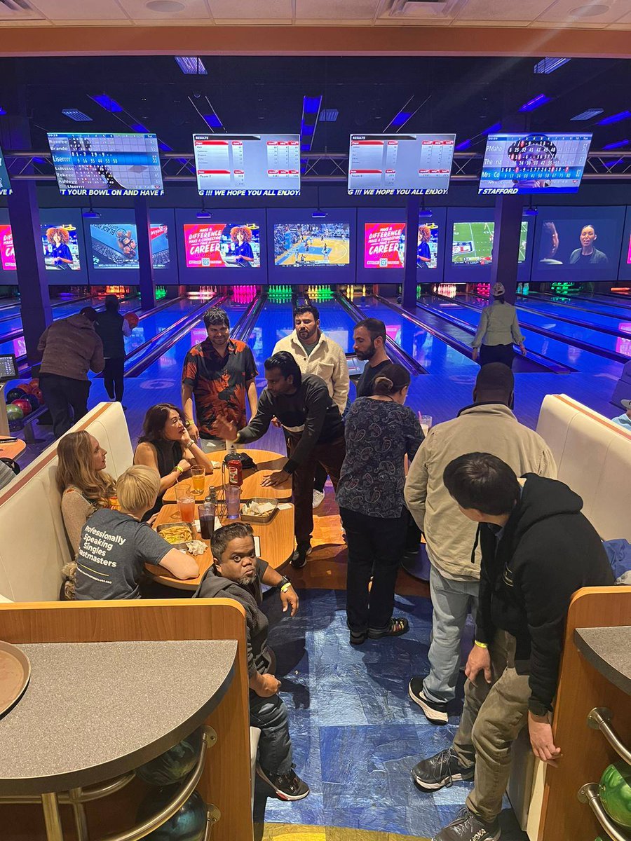 SpeakingSingles's tweet photo. We had a wonderful social at Main Event. Thank you to everyone who attended. https://t.co/b9VGHToOpc