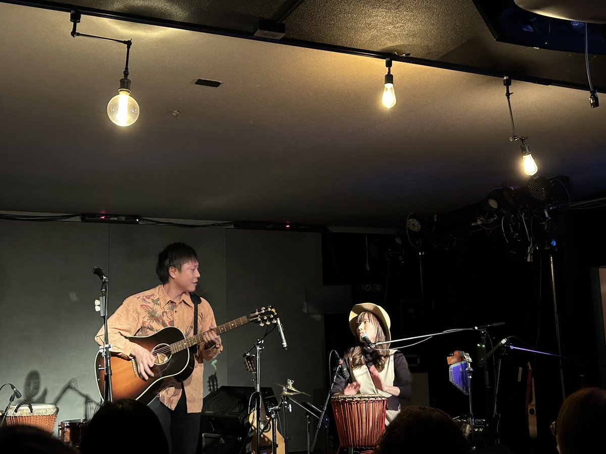 sorappy6's tweet photo. #mitsumi さんのレコ発ライブin #LABO17 !
とても良いライブでした♪😊
会場には顔見知りの方もたくさん来てました‼️
楽しくて感動の時間を有難う御座いました♪😊
#M2
#池田正樹
#高橋直人
#高盛陽子
#ふたりごと
#隠れ家喫茶ふたりごと https://t.co/QsPJdV9Ggv