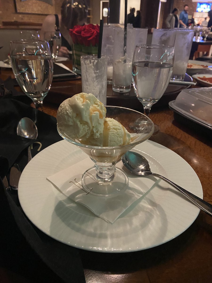 ___busayo___'s tweet photo. Trattoria Di Cat 📍 https://t.co/vzswf1ojxp