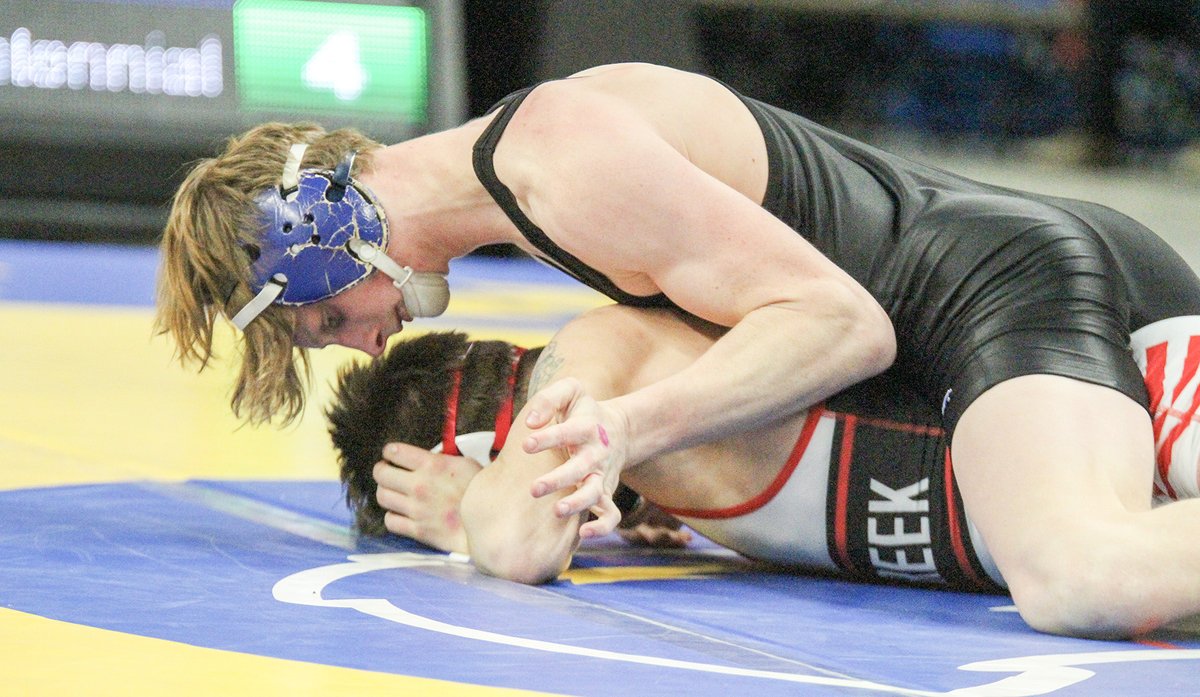 SCIStephanie's tweet photo. State WR: Jarrett Dodson of @bronco_wrestle wins gold at state wrestling in the Class D 150-pound division. Way to go, Jarrett! #broncoblue #statechampion #congratulations https://t.co/vhRgDTBAoe