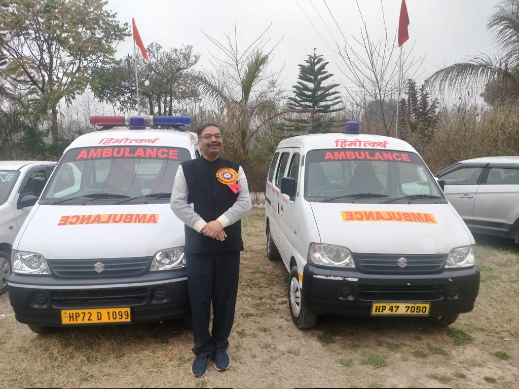 drrksood's tweet photo. Elated 2 visit Himotkarsh-  an organisation with excellence in services in Social sector since the era of founder Chairman Rtn Kanwar Hari Singh

🚑 Himotkarsh has ambulances for supporting transport 2 needy patients in the region
@manojkanwar @BrajinderJitSi1 @dcuna @kjatinder https://t.co/LZC2Mi5NFa