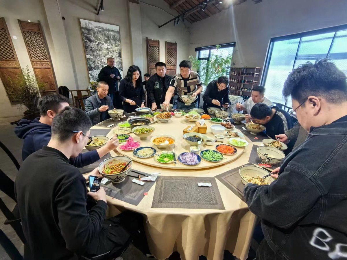 wyfc88888's tweet photo. 开工面 https://t.co/Ncqffkp3Zd