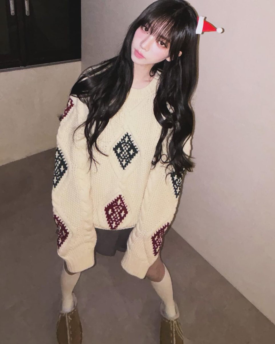 naky tweet media