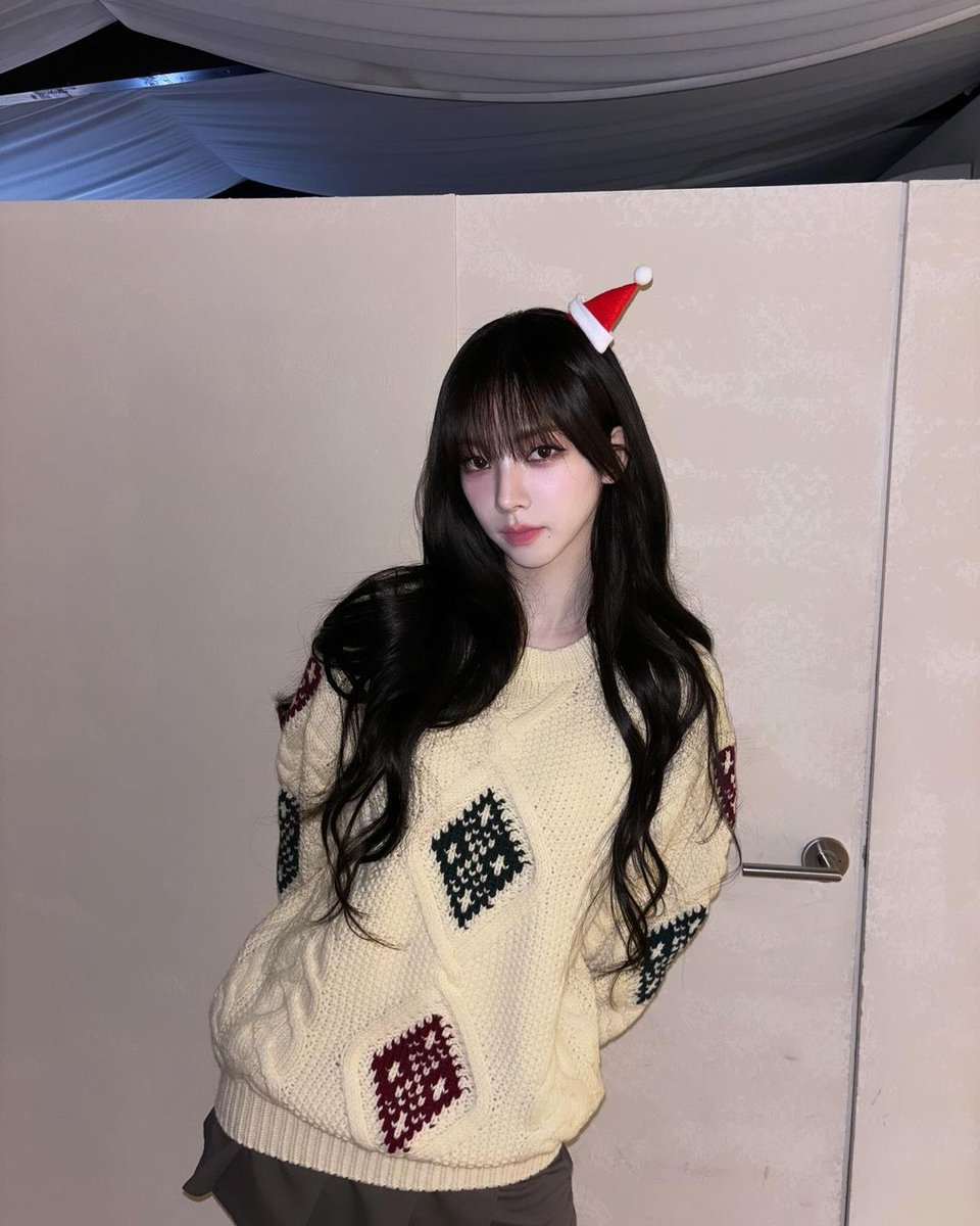 naky tweet media