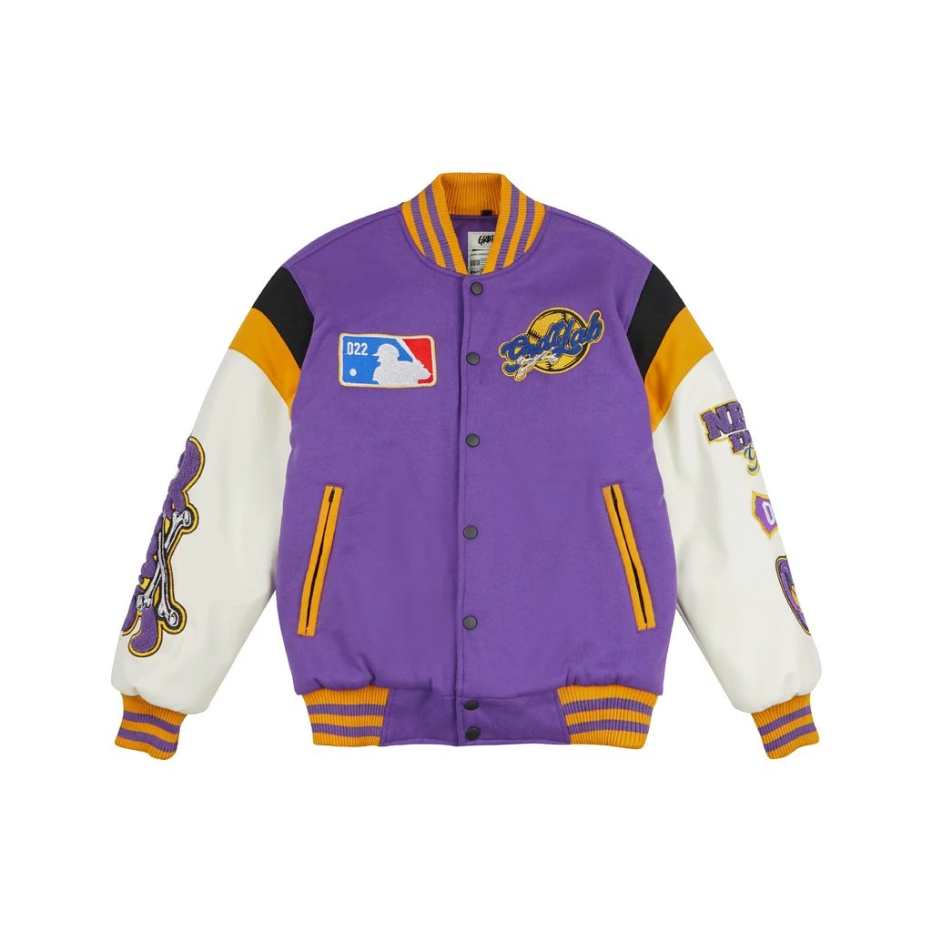 withaefs's tweet photo. ✨ Rekomendasi Jaket Varsity ✨

- A Thread - https://t.co/jWzq728l3D