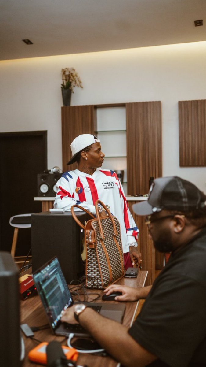 If you believe God is able to perfect all that concern you. Just repost &amp; comment " I Believe" and see what happens within 24 hours.✌🏾💯