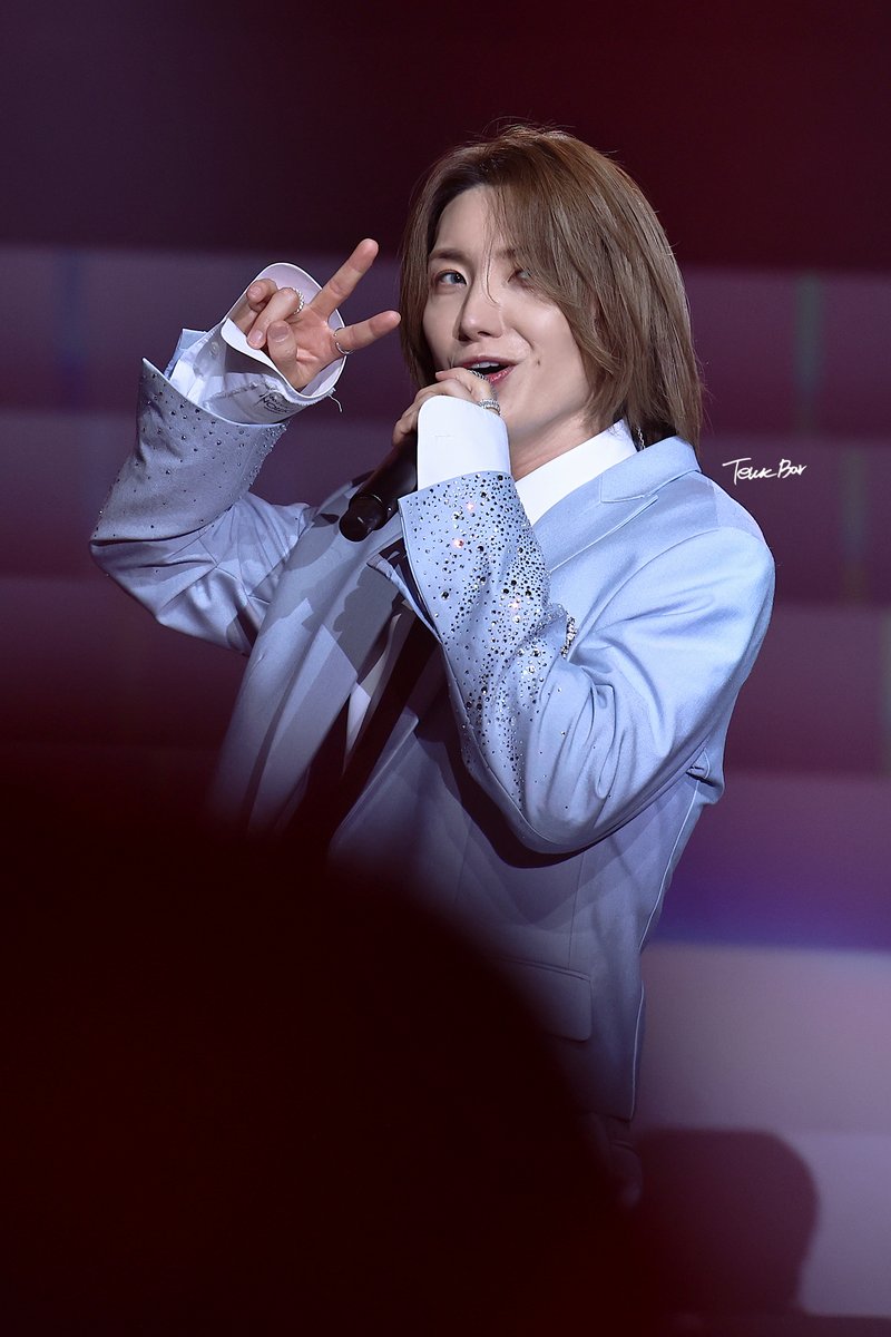 240217 THE SHOW : TH3EE GUYS in HONGKONG HQ ✌️💙 #이특 #LEETEUK #イトゥク #利特 #슈퍼주니어 #SUPERJUNIOR #SUPERJUNIOR_LSS #chisinlsshk @special1004