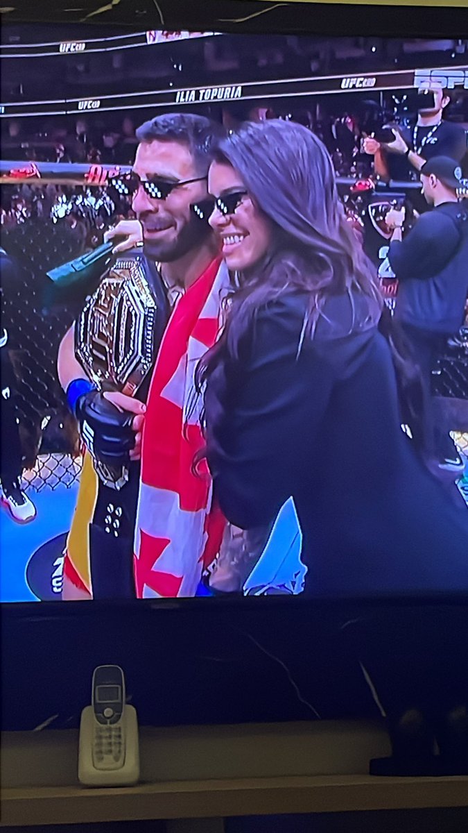 jujovs's tweet photo. @UFCEspanol @Topuriailia https://t.co/EyvoZebfwk