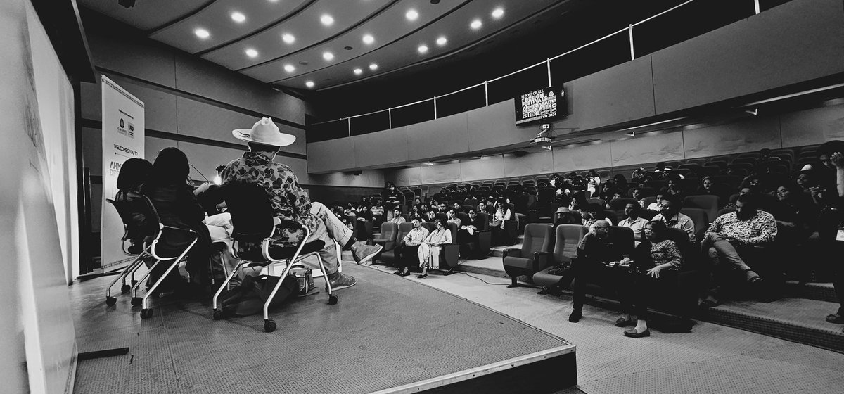 Ahmedabad Design Week tweet media