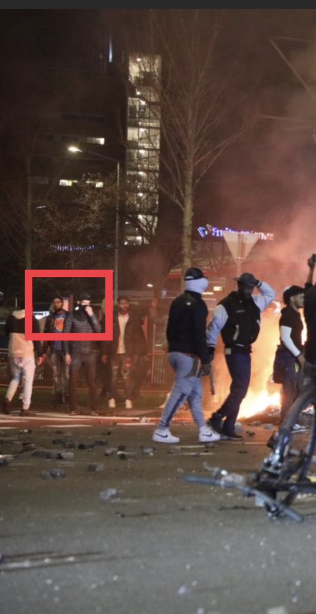 chiara_russkiy's tweet photo. “🇪🇹🇳🇱” WHITE people were also  involved with the Ethiopian 🇪🇹 Terrorist Group to attack Netherlands 🇳🇱.

#DenHaag #DemocracyDestroyer #democradead #DemocracyUnderAttack https://t.co/4T15Z3OCt4