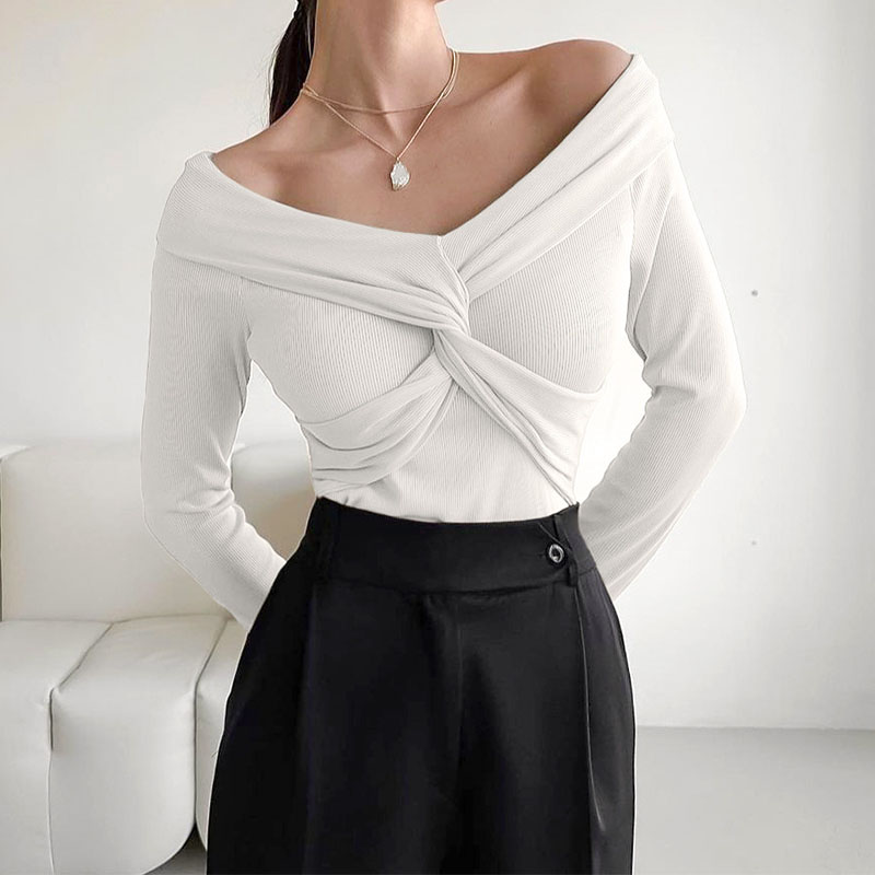 storedogdog's tweet photo. ✨Sale Sale Sale✨-Don't Miss it!🎈
FASHION CROSS TIGHT V-NECK LONG SLEEVE TOP👉$13.46 Only!
Shop>>https://t.co/a3AbqZq0Xn
#StoreDogDog #longsleeve #tops #longsleevetop https://t.co/WclUAnaOec