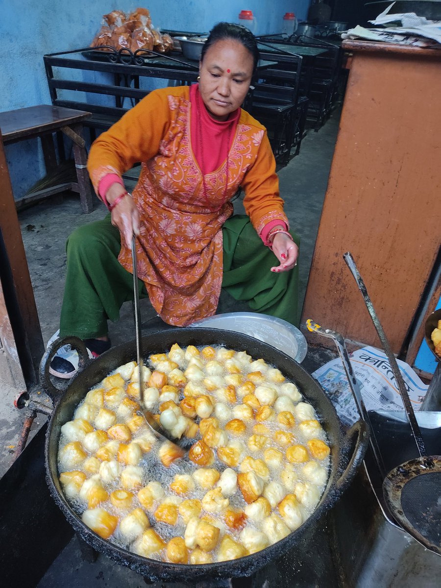 Gwarmari
#nepalifood #Food #swayambhunath #Kathmandu #mobilephotography