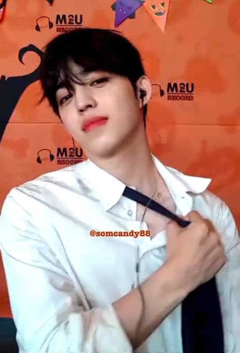 깡총보스 tweet media