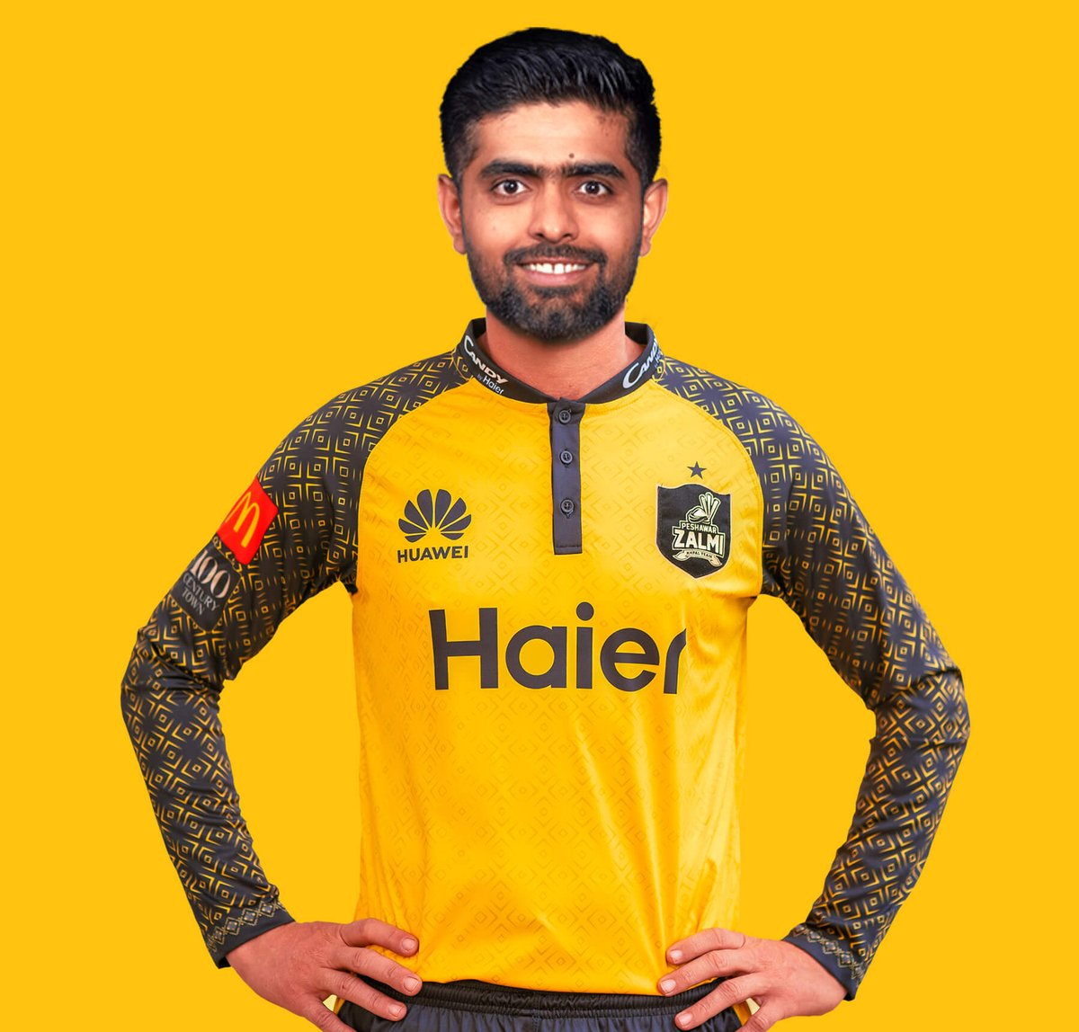 The most aesthetic, pleasing, attractive, stylish, creative, tasteful, elegant, refined, artistic man plays  his first match of psl Today💛
#BabarAzam𓃵 | #psl