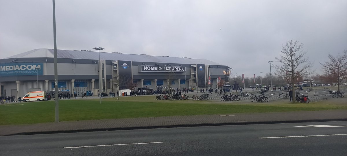 bregalor's tweet photo. Gestern bei #SCPKSV den Stadionpunkt in Paderborn machen können. https://t.co/l9T4A9j7eL