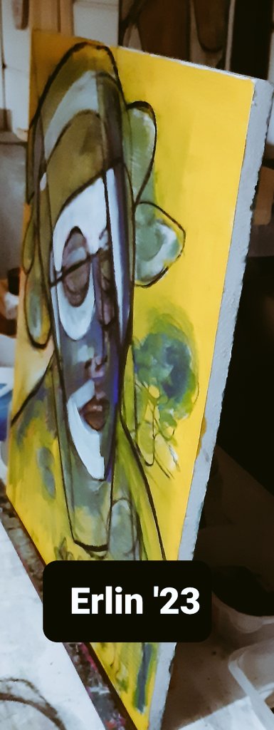 ErlinArts's tweet photo. In yelloW https://t.co/j58JM9kSAE