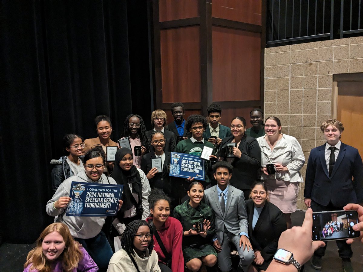 JeffersonDebate's tweet photo. Haven't posted much this year but just wanted to say congrats to all on a great weekend!!
This crew is an amazing group to work with! https://t.co/9KWFNoFwJO