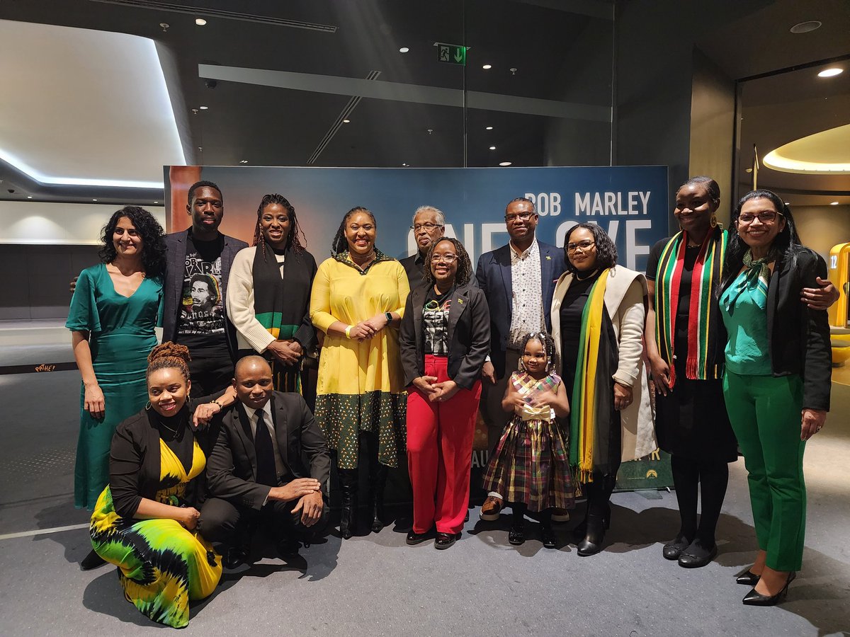 The Embassy hosted members of the diplomatic corps, private sector and diaspora of 🇯🇲 yesterday to a private screening of #BobMarleyOneLove It was an evening of family, unity and love - principles that guided the short yet impactful life of the one and only Tuff Gong.