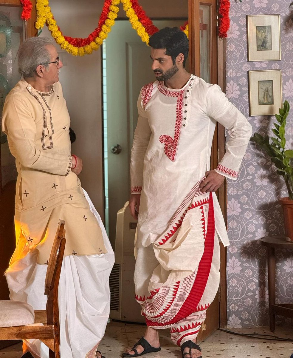 Jenniferwi46297's tweet photo. Being BENGALI for the Day…

Fun fact: Did you know VIRAT CHOWDHARY aada Bengali hai🤫

#raisinghanivsraisinghani🎬 #sonyliv https://t.co/yeXG3P4RVE