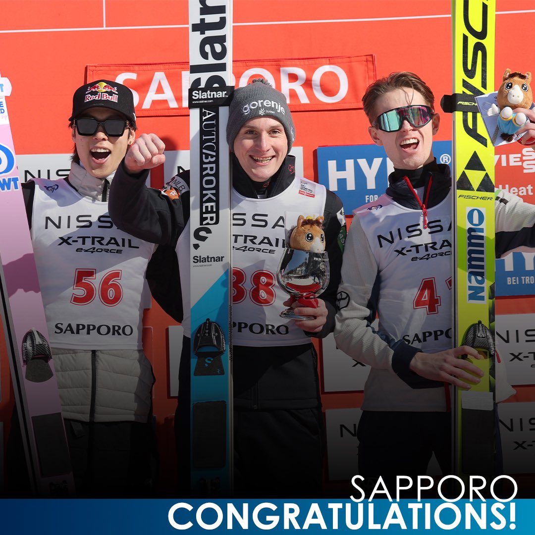 Strong 136.5 and 139.5 meters = first World Cup win for Domen Prevc in 5 years!🇸🇮🏆 Second and third place goes to 🥈Ryo #Kobayashi 🇯🇵 and 🥉Kristoffer E. #Sundal 🇳🇴! 👏 Now it's time to move on to #Oberstdorf for the second time this season!👀 #worldcup #skijumping #sapporo