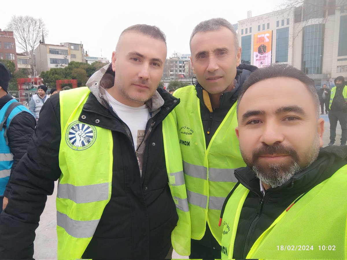 yugruk_imdat's tweet photo. Davamız için meydandayiz yaparsa reis yapar
@RTErdogan
18 Şubat Kartal Mitingi
#ÇırakStajyerinMitingiVar
#StajyerÇırakYasaBekliyor
#EyMeclisYasaBekliyoruz https://t.co/0q5jc9rxtd