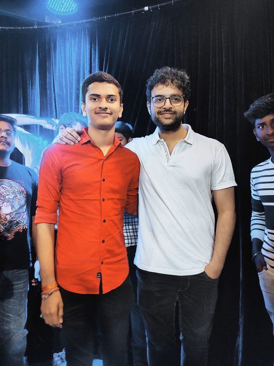 rapid_killer_9's tweet photo. Thrilled to connect with @kirat_tw  at the Mumbai cohort meetup! Grateful for his invaluable insights and guidance. And a special shoutout to @ReheSamay  for the incredible surprise appearance! 🙌
#100xdevs #cohortmeetup https://t.co/EW5nsa6Qtf