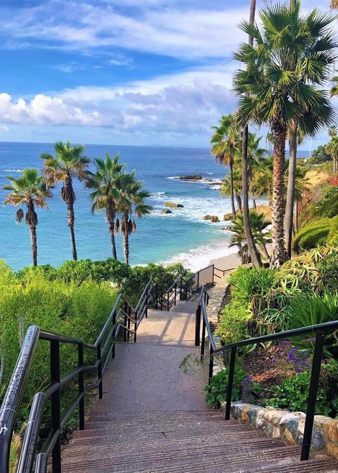 PorMyriam's tweet photo. Laguna beach CA you’re so beautiful……. #lagunabeach #California #beautifulcalifornia https://t.co/RkVwQuyJ9V