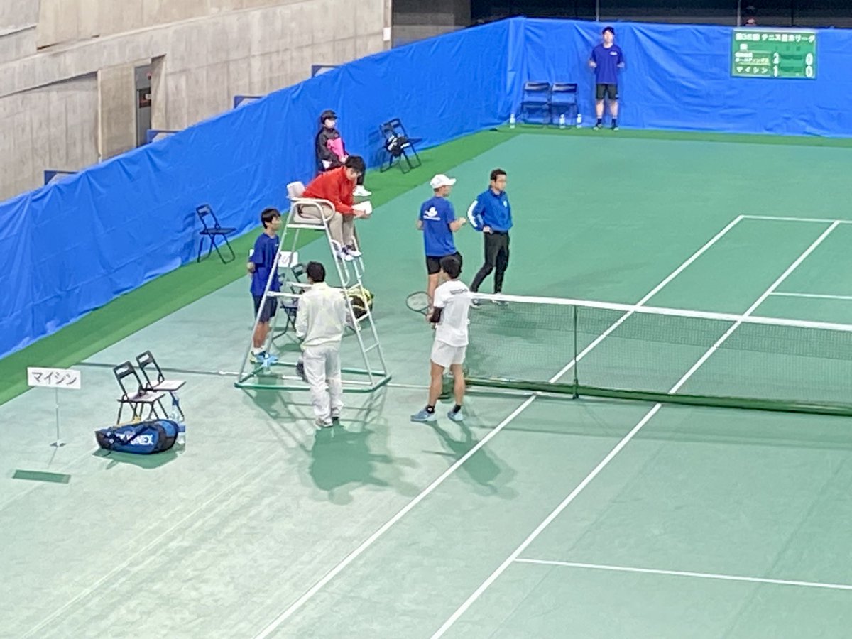 Mc35T4's tweet photo. ＃テニス日本リーグ

高橋勇人選手を現地応援！
ってゆー動機で
初めて日本リーグを
会場で観戦

アットホームで
スタンド席もコートと近く
プレーの細かい所まで分かり
勉強にもなり楽しかった
しかも無料
申し訳ないから
入場料がわりに
プログラムを購入

バルーン等
応援グッズも
会場で販売希望 https://t.co/3RjbSDo5To