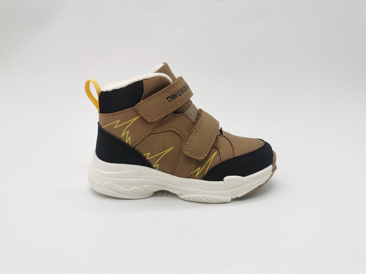 Gedesiermo's tweet photo. Feel free to contact with me if you are looking for #footwear supplier,we could help to develop new styles,OEM and ODM is both fine! https://t.co/0ij2Fd1rU9