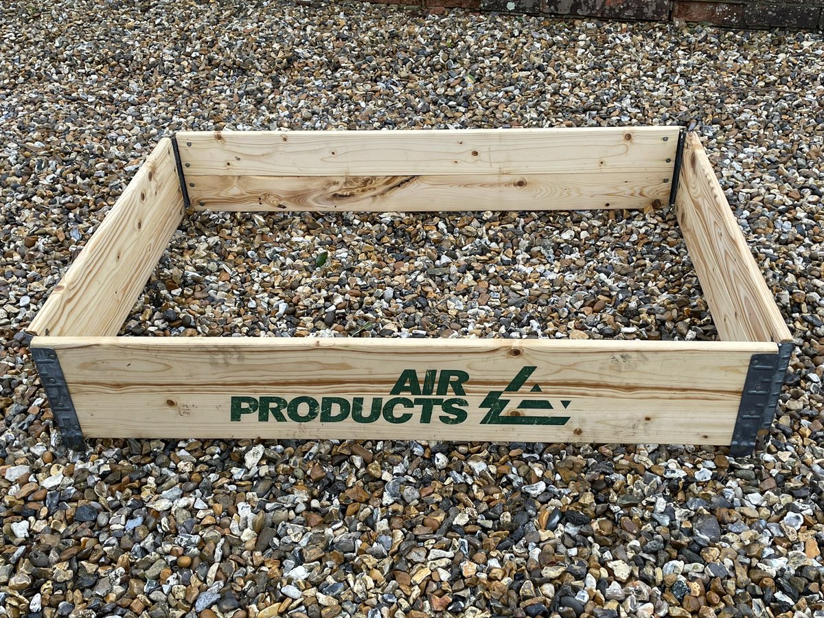 gilwicks's tweet photo. Yesterday’s beach find, perfect for the allotment! Mind you, it wasn’t the easiest thing to drag up the road… https://t.co/SdPEmL5czP