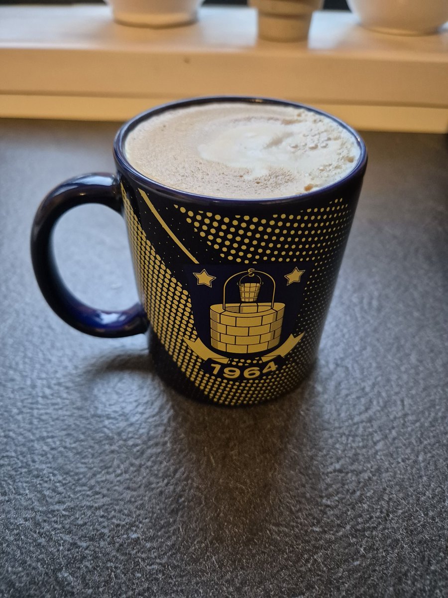 ChrHilm's tweet photo. Endelig kampdag igen 😃💛💙 https://t.co/8rZJfyIFy6