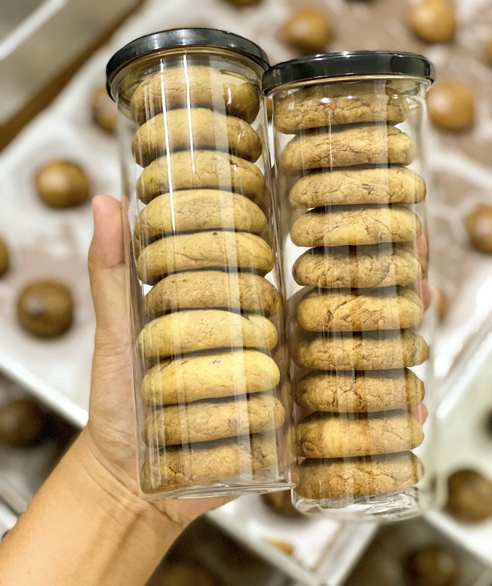 ดาร์กช็อกโกแลต ไส้ขายดีสุดในร้าน💖🎉
1กระปุก มี10ชิ้นพอดีคำ พร้อมส่งนะค้า

สั่งขนมทักเดมหรือกดสั่งเองได้ง่ายๆ👉🏻shop.line.me/@686mxzku