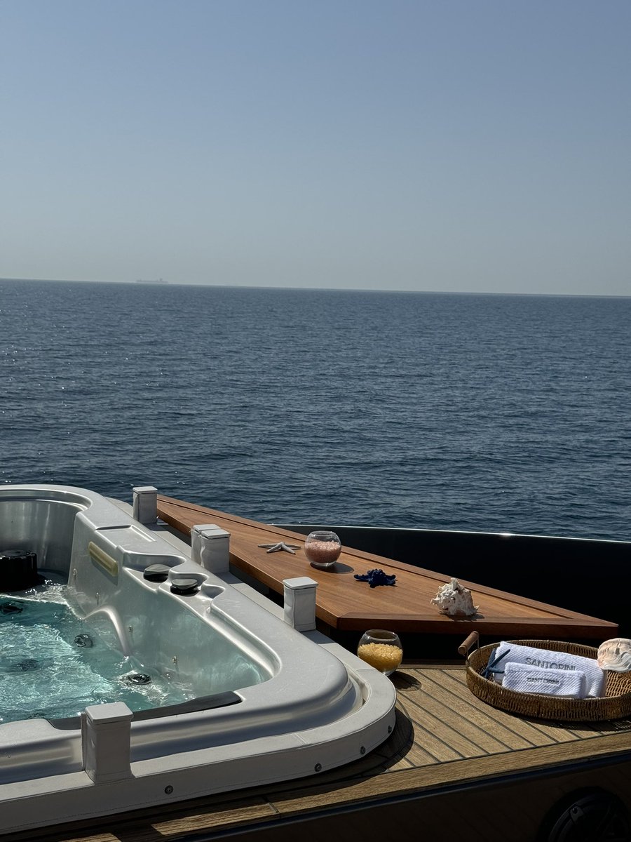 Victoria Lopyreva tweet media