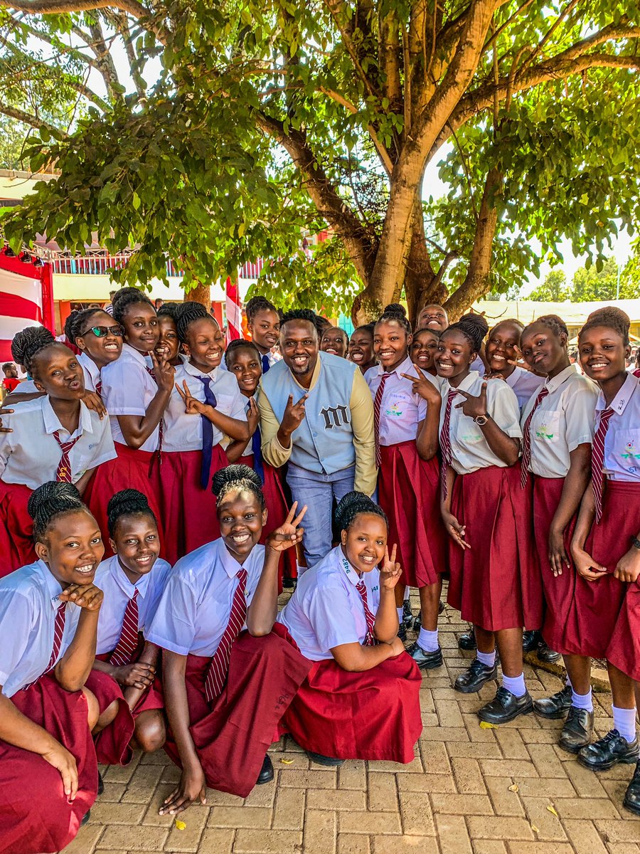 NOW LIVE #Bambika on @citizentvkenya Gathirimu Girls High School is 🔥🔥🔥 are you tuned in?