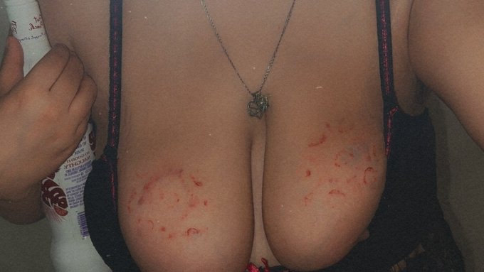 Heart paddle I want one!!!! 🥰🥰😝😝😝 https://t.co/SlH1NS8vvH<a href="/tag/newprofilepic"class="tags"><span>#newprofilepic</span></a>