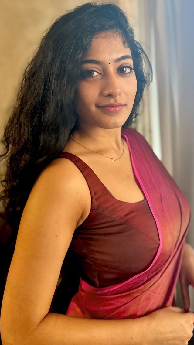 GGmvzDRakAEpVOS?format=jpg&name=medium