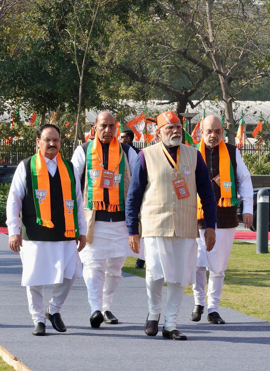 ramdeenkhilery's tweet photo. जय भाजपा, तय भाजपा, विजय भाजपा 🪷 
#BJPNationalConvention2024 https://t.co/YatT6Fi0ER
