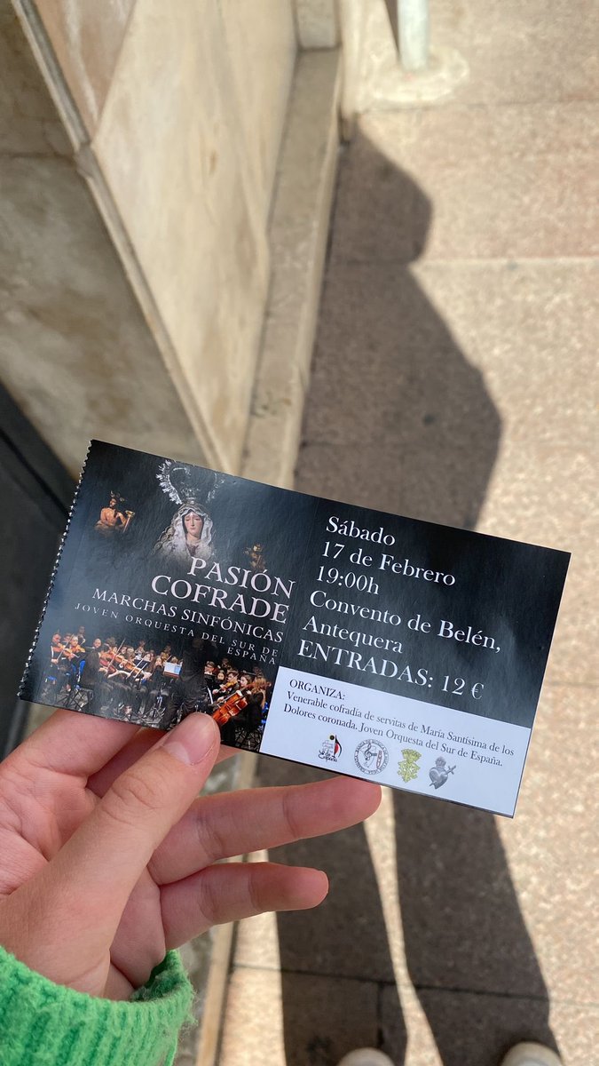 martaconejor's tweet photo. Joven Orquesta del Sur de España en mi Antequera con el concierto Pasión Cofrade, ¿qué más puedo pedir? 🤎 🎶 #Antequera https://t.co/QBQcbV9DVh