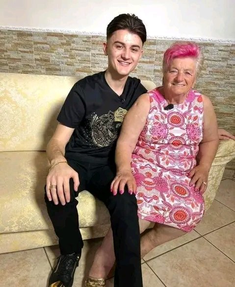 Unconventional love story alert! 💕 19-year-old man proposes to 82-year-old girlfriend. Age-gap sparks debate: Is this true love? 🤔 #LoveKnowsNoAge #AgeDefying #BoldLove