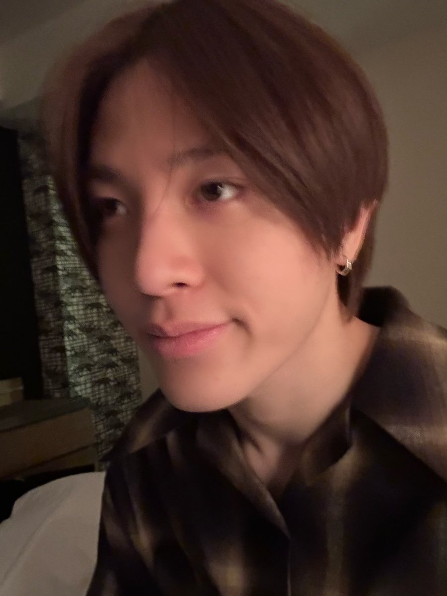 SOJUNGHWAN_TH's tweet photo. [🐮📸 #ฮวานนีเวิร์ส] 
230218 WEVERSE POST UPDATE

"ขอบคุณทุกๆคนที่อวยพรวันเกิดให้ผมครับ! เพราะทุกคนช่วยอวยพร ทำให้วันนี้ผมยิ่งมีความสุขมากกว่าที่เคย ผมจะเป็นจองฮวานที่ตั้งใจทุ่มเทเสมอ ฮึฮึ รักนะครับ 💕"

🖇 https://t.co/rIVKrumF6p

OUR HWAN BELOVED SUNSHINE DAY
#PreciousYouthOfJUNGHWAN
#우리의_영원한막내_스무살됐소
#俺らのスーパーキングカウベイビーが成人だってよ
@treasuremembers
