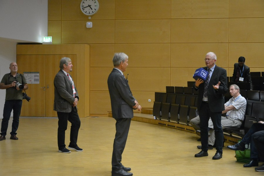 ICO-25: Questions to the plenary talks of Prof Genzel and Prof Danzmann by Nabeel Riza, Wolfgang Osten, Humberto Michinel, Juergen Czarske