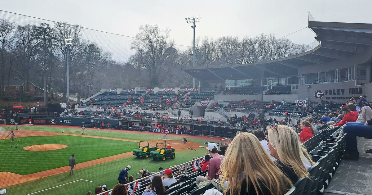 Diving deeper into American culture during my #Fulbright journey, I experienced the thrill of a #baseball game today! ⚾️ From the crack of the bat to the roar of the crowd, it was an unforgettable taste of Americana. 🇺🇸⚾️ @universityofga @Fulbright_PT @ECAatState @istecnico