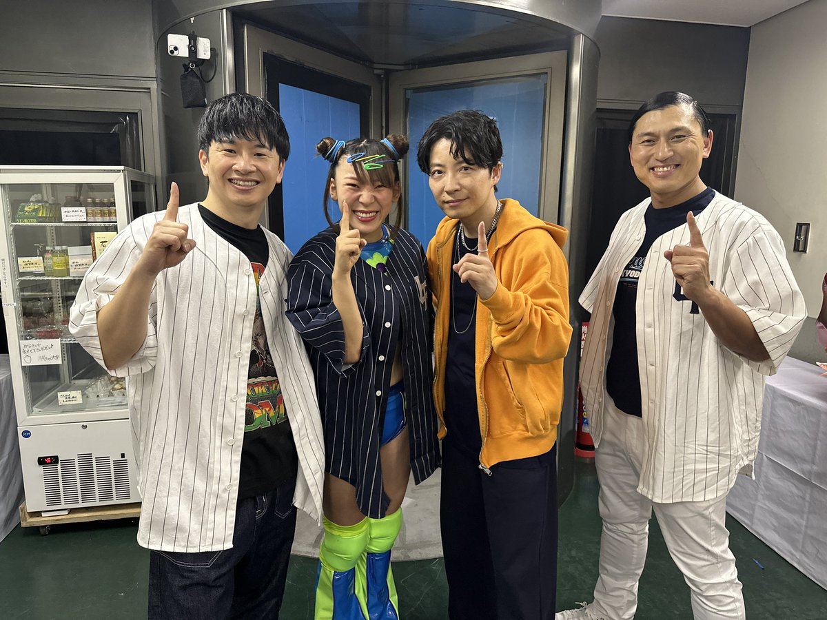 でもやっぱ星野源だな。スクリーン越しでも本当に凄かった。 当然、曲