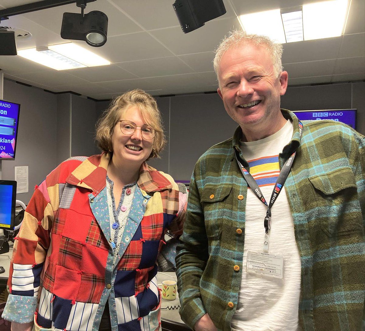 Thank you @BBCDevon & @TobyBuckland Really loved being on your show 2day! You were all very kind and welcoming. 😊🐞🥰
